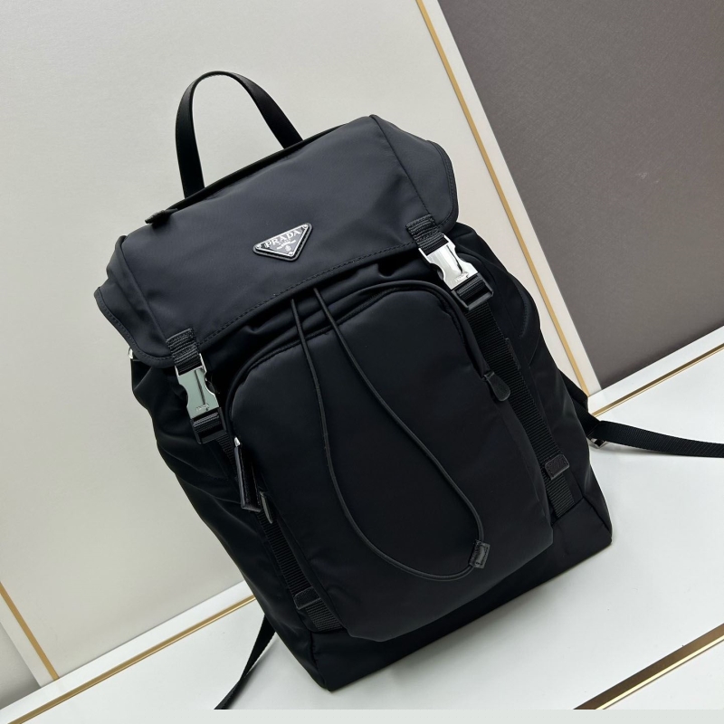 Pra*a backpacks